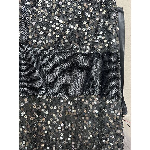NWT Mac Duggal Gray Sequined Sleeveless V-neck Cocktail Dress Size 14 - Picture 4 of 16